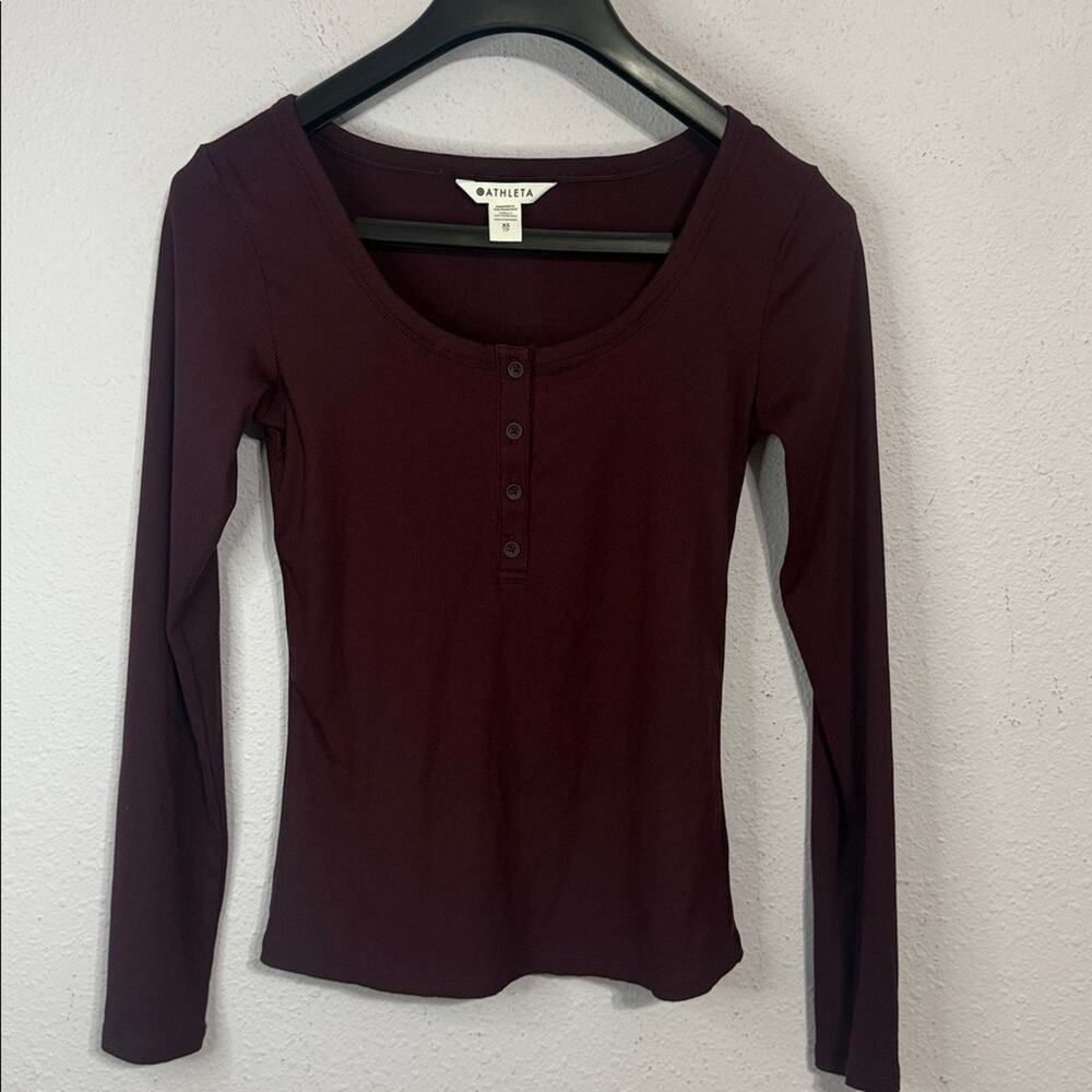 Athleta Women's Burgundy Workout Scoop Neck Long Sleeve Top Size XS